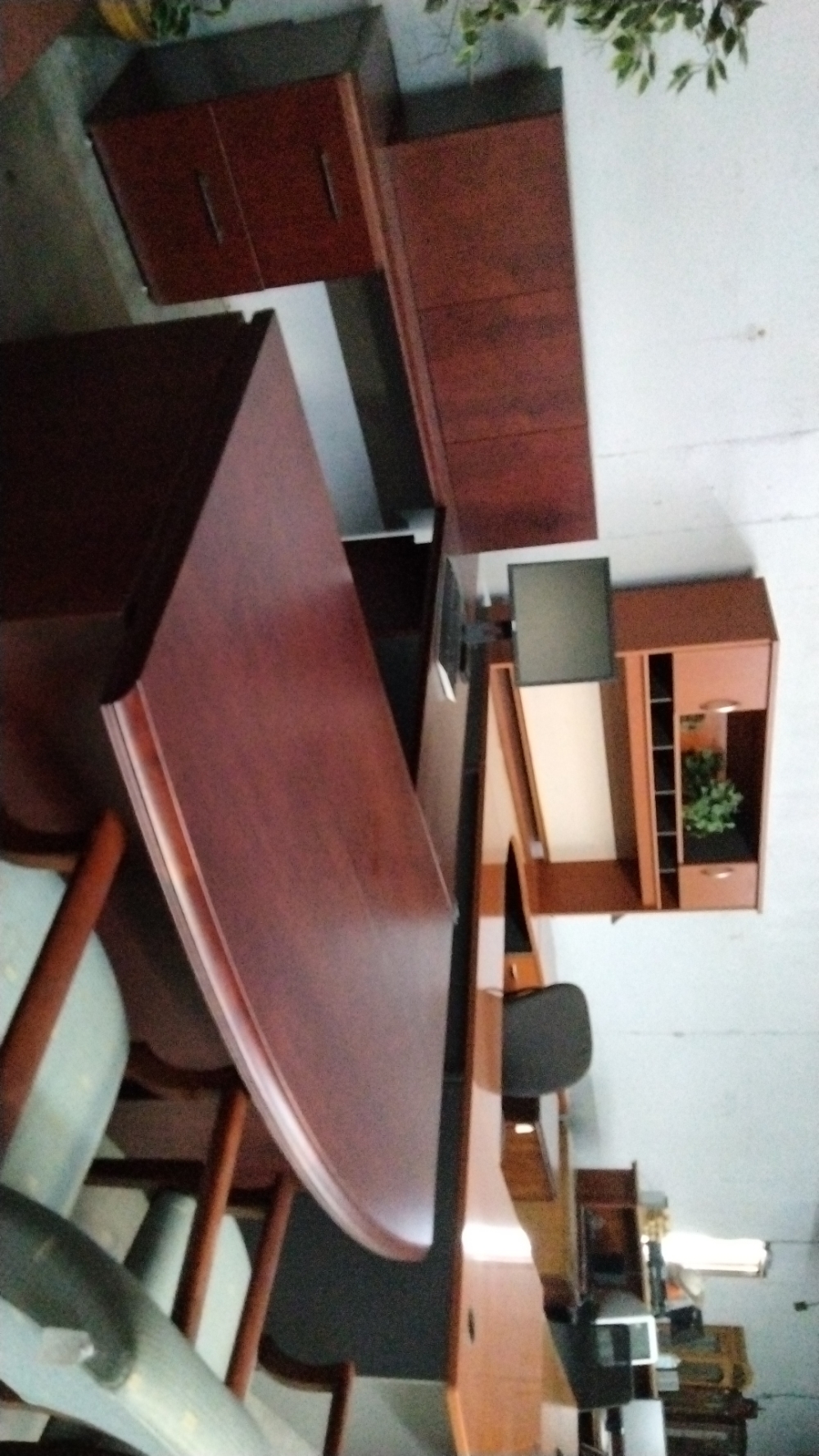  Cherry ushaped desk